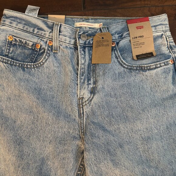 Levi's Women's Low Pro Jeans Size 27 - Picture 4 of 4